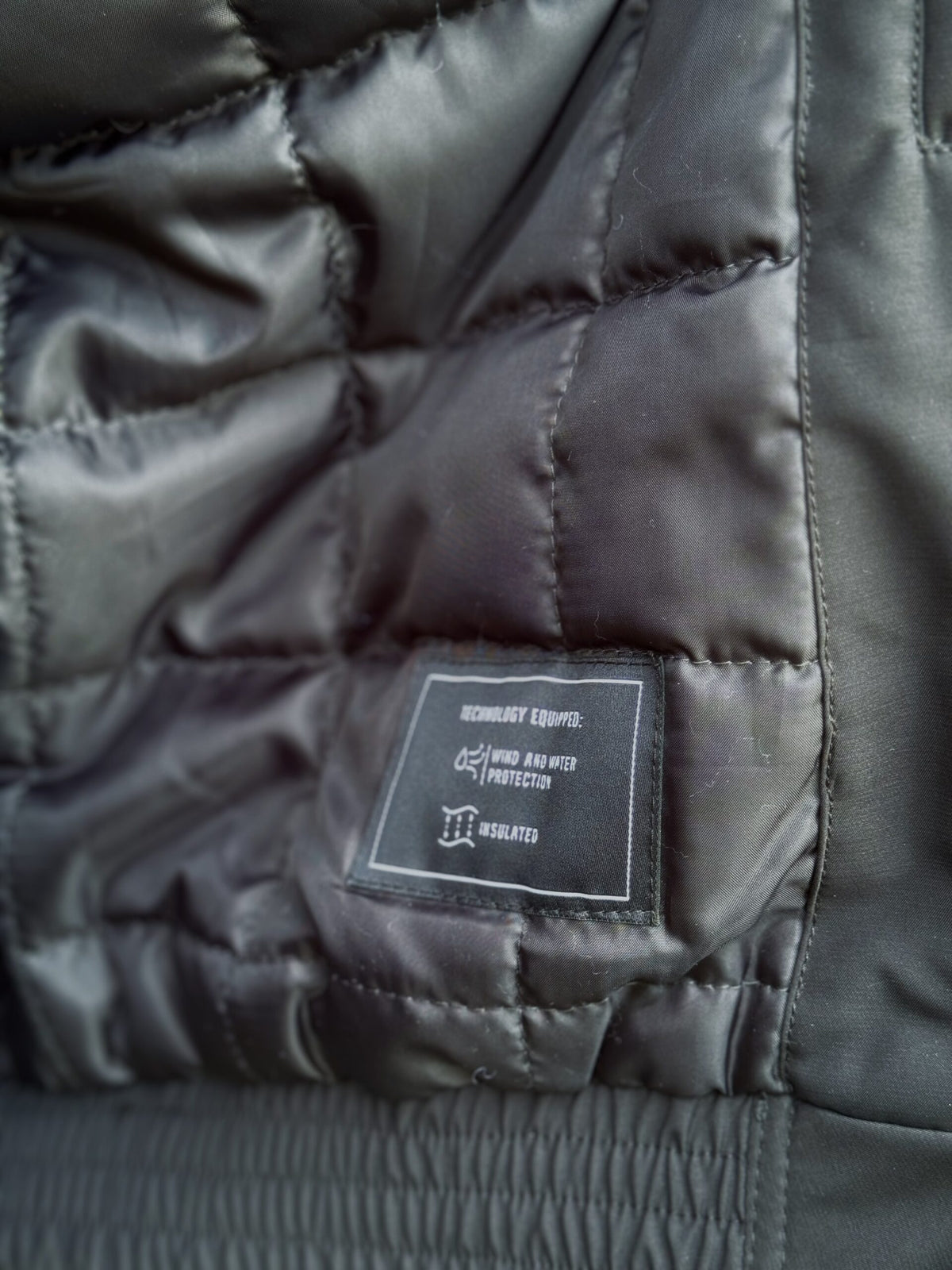 Newmarket Longreach Uni-Sex Bomber Jacket - Black