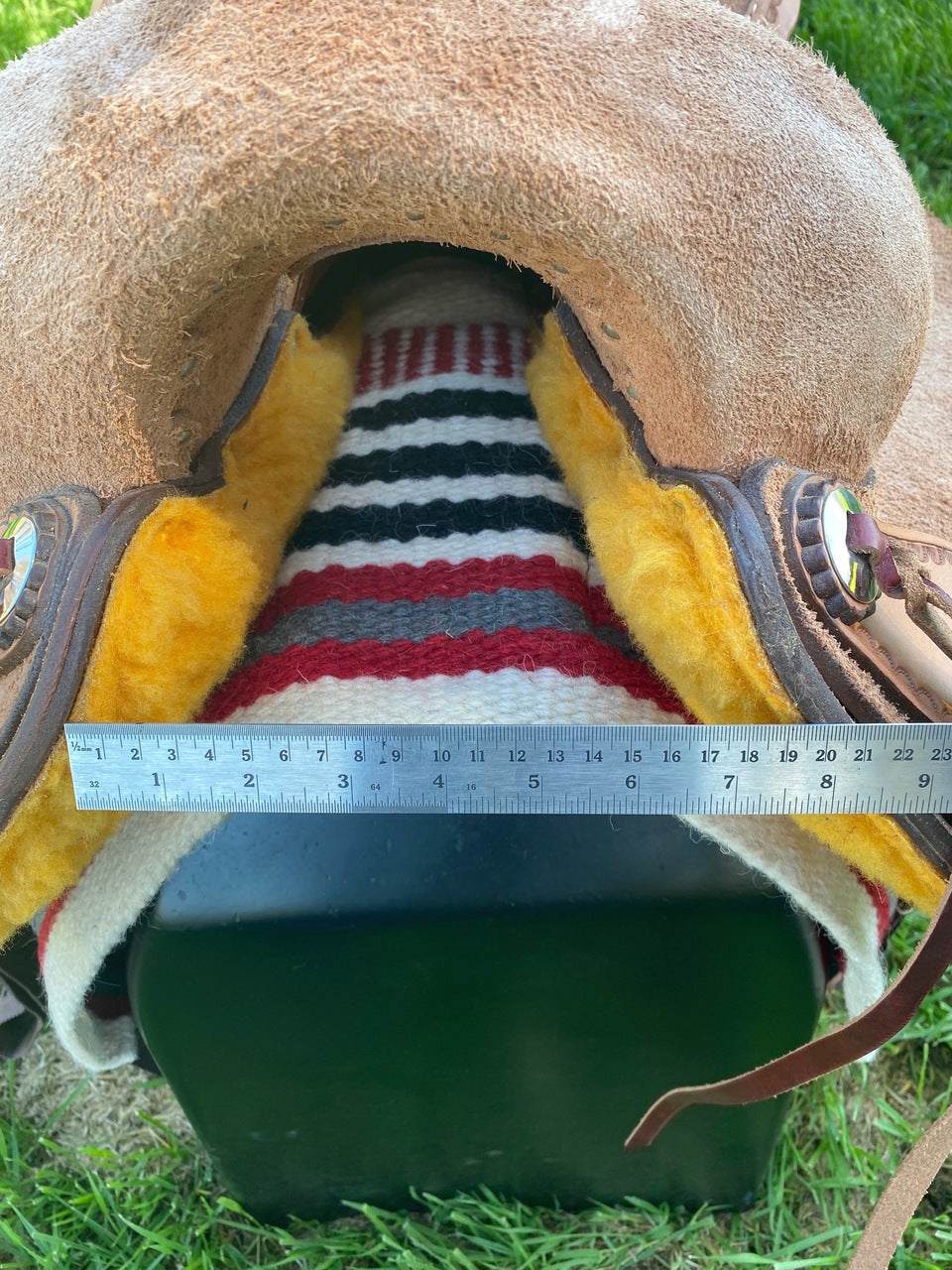 Calgary Balance Full Rough Out Pleasure Saddle