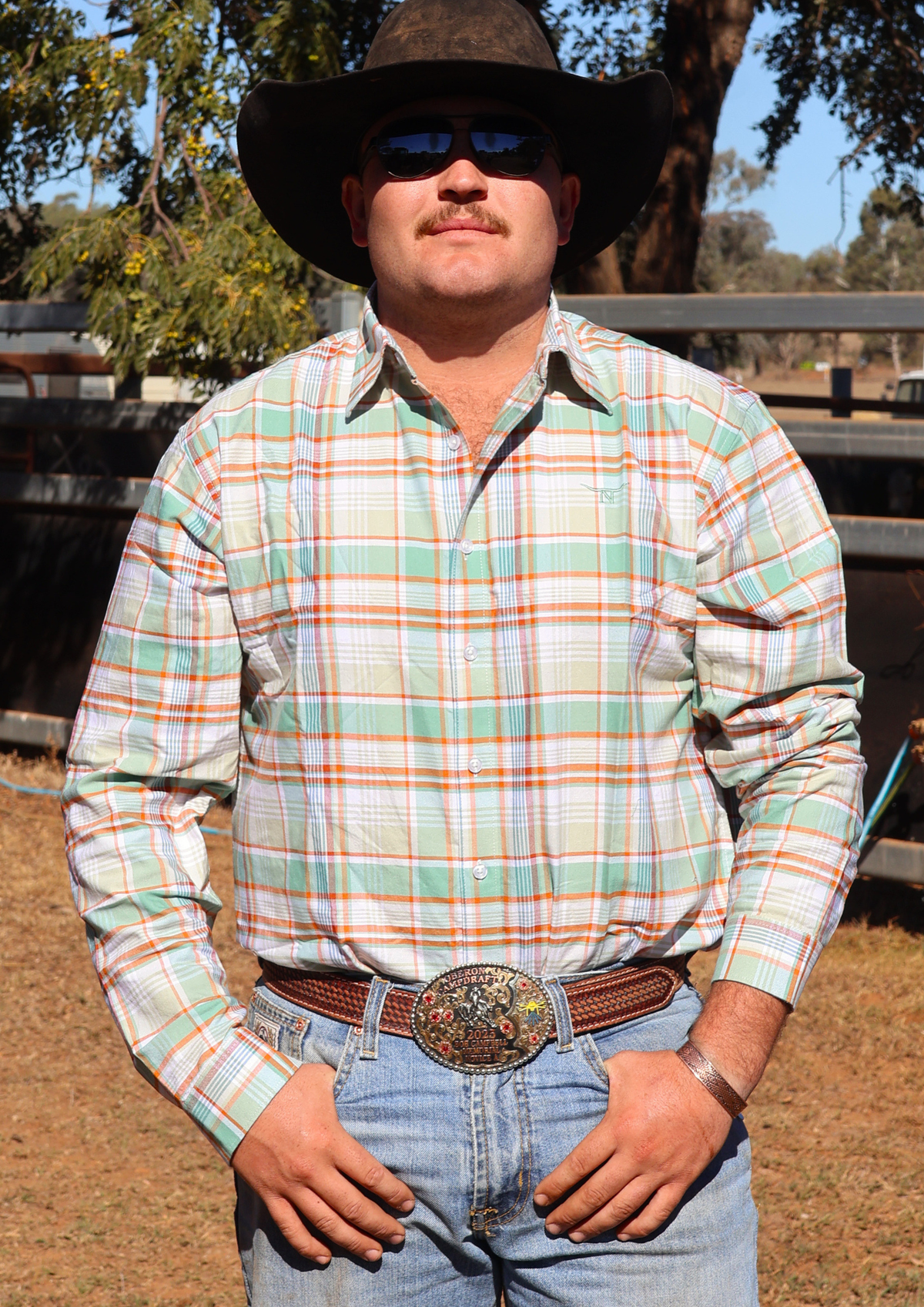 Newmarket Men’s 100% Australian Cotton Shirt – Mint/Rust