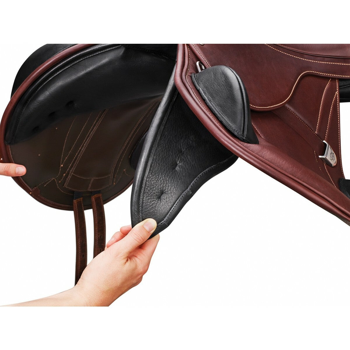 Bates Advanta Saddle With Cair
