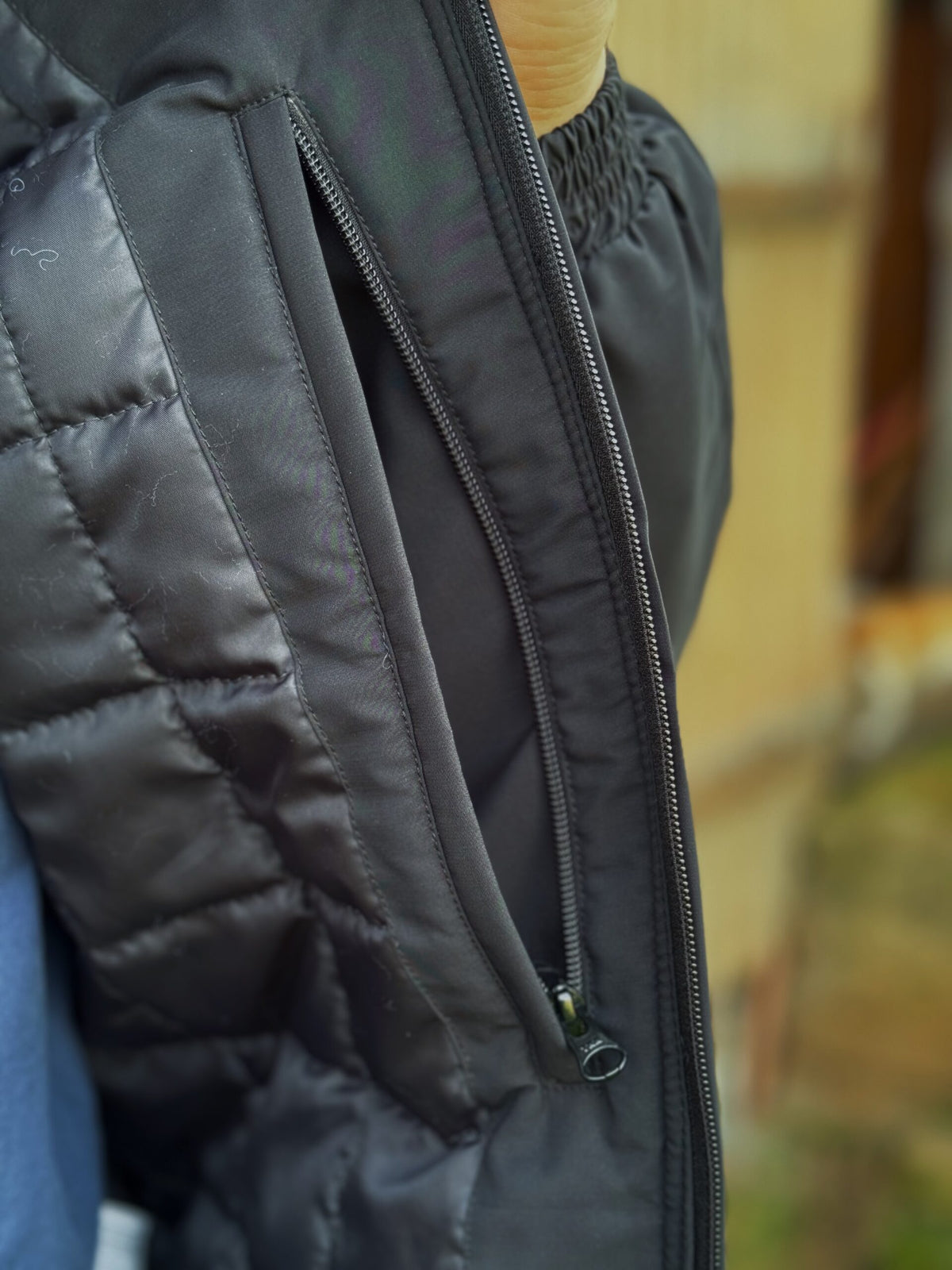Newmarket Longreach Uni-Sex Bomber Jacket - Black