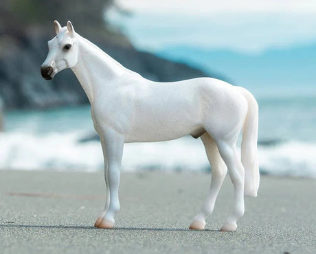 Breyer - Freedom Fleabitten Grey Thoroughbred