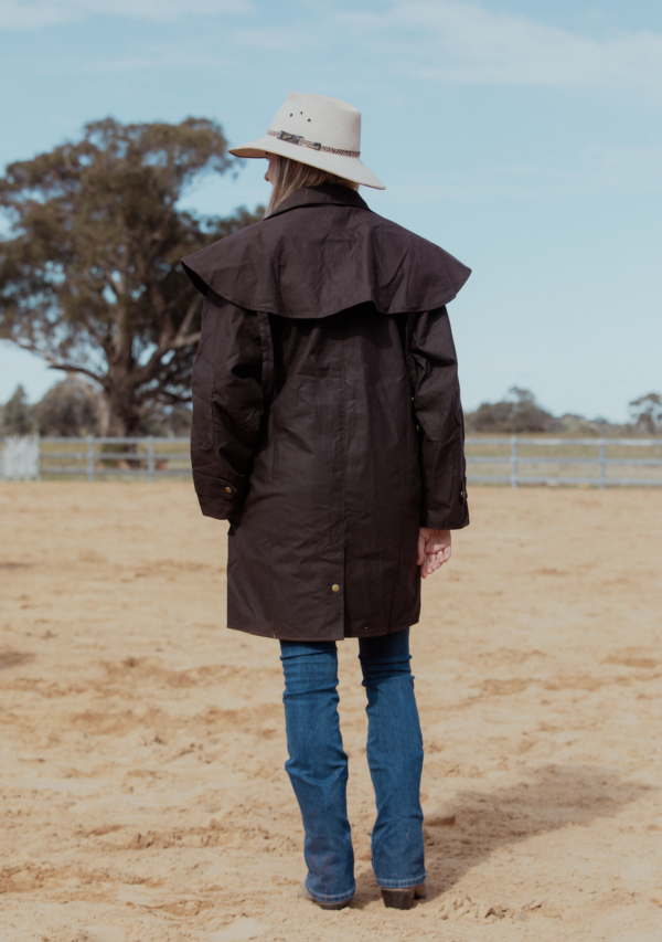Newmarket's Town & Country 3/4 Length Uni-Sex Oilskin Coat - Image 4