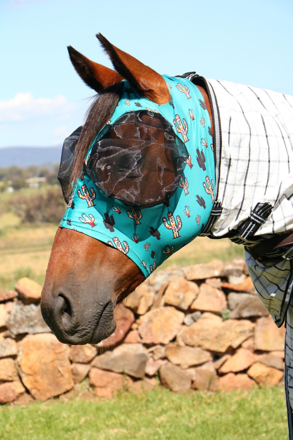 Ruggles Heavy Horse Fly Mask - With Or Without Nose Guard, White, Fly & Bug Protection