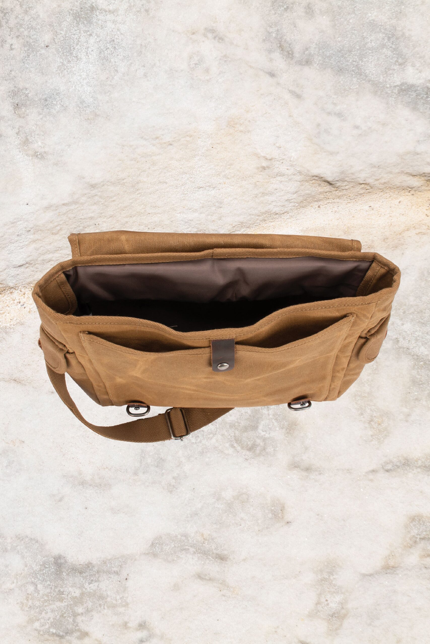 Burke & Wills Kingsford Messenger Bag - Image 3