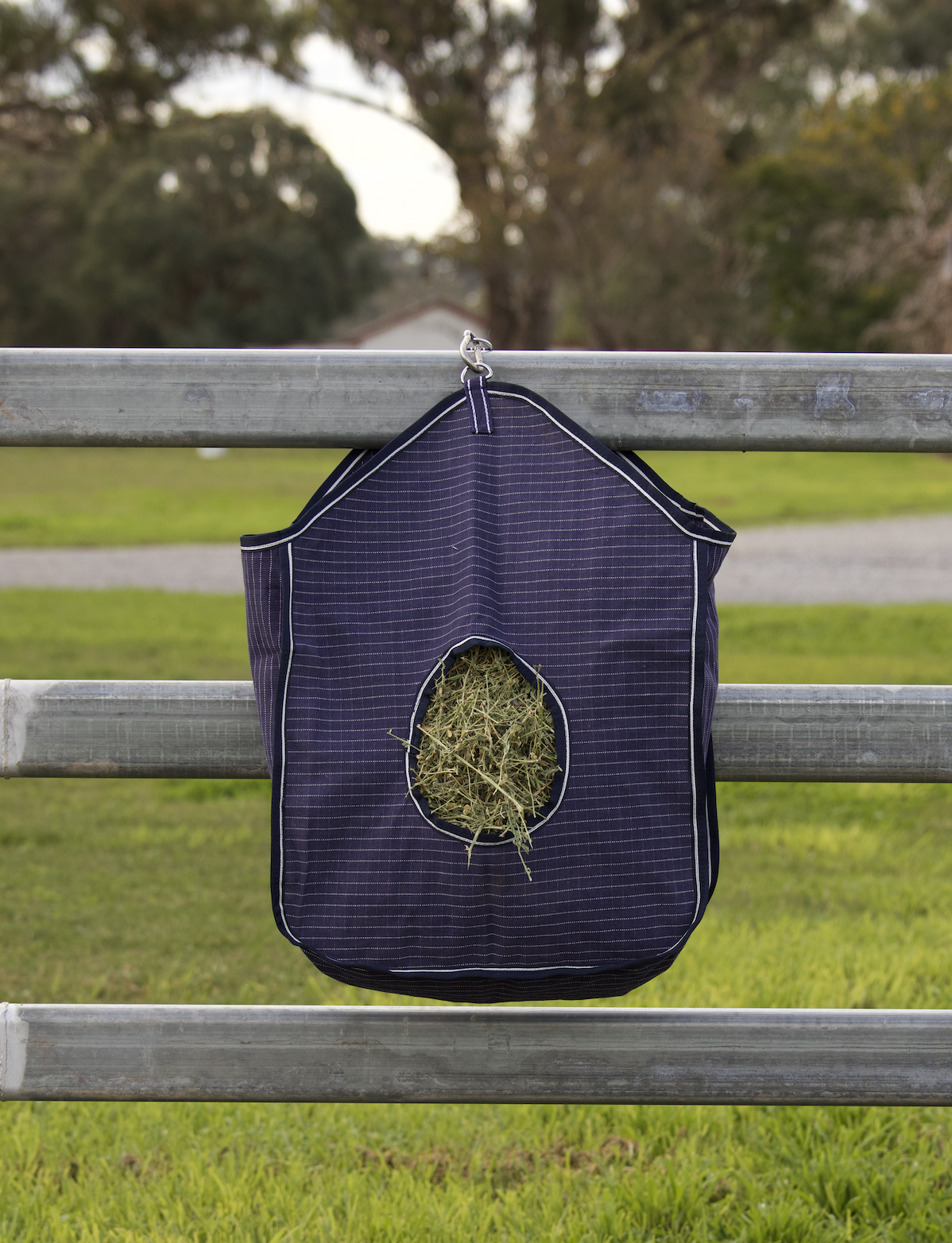 Oxford Canvas Hay Bag - Image 2