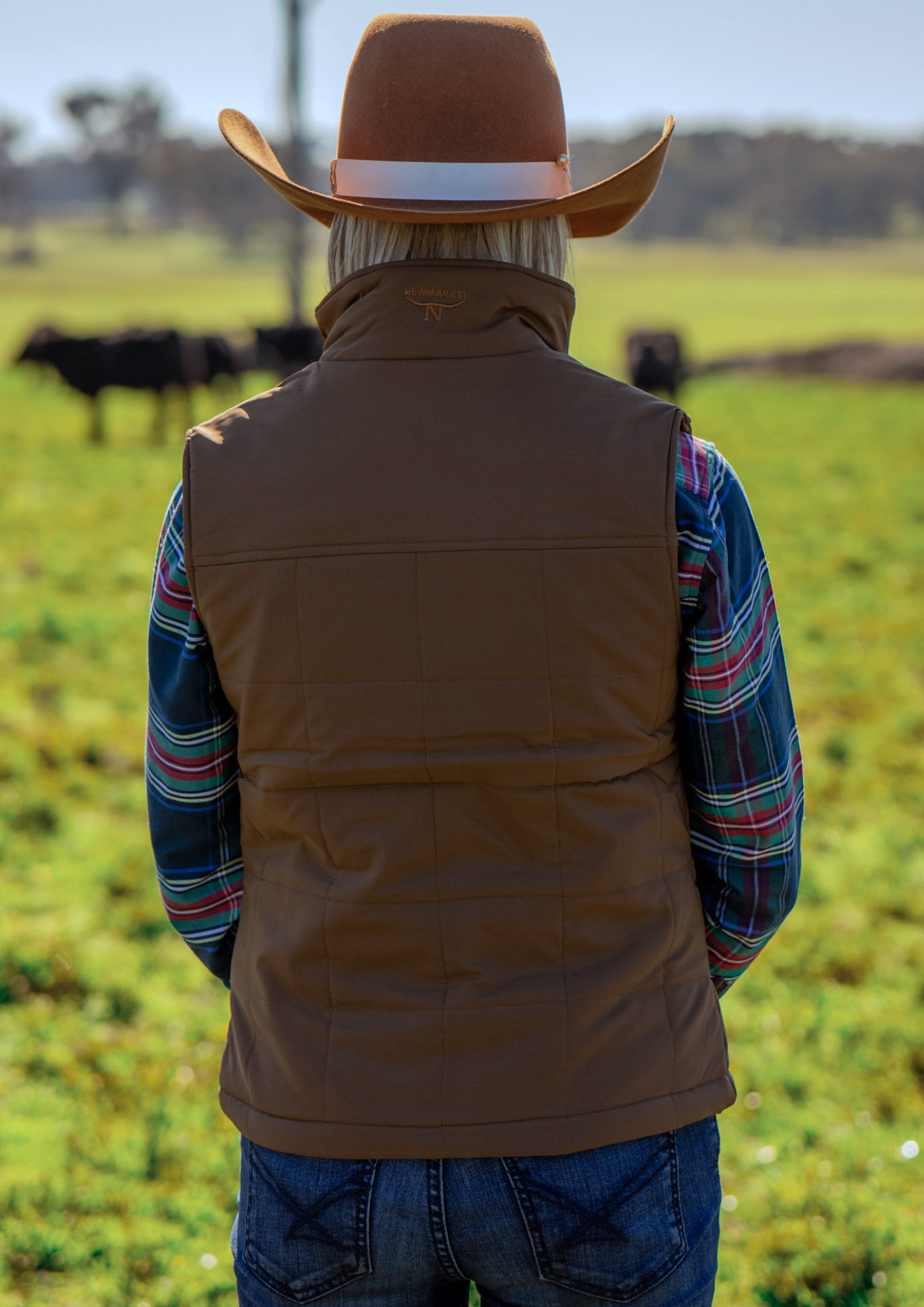 Newmarket Women’s Longreach Puffer Vest – Tan - Image 3